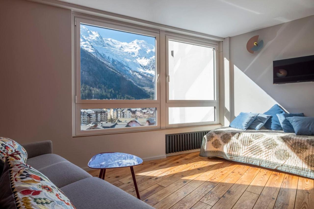 Modern Studio With Mont Blanc View And Pool Chamonix Mont Blanc Exterior foto