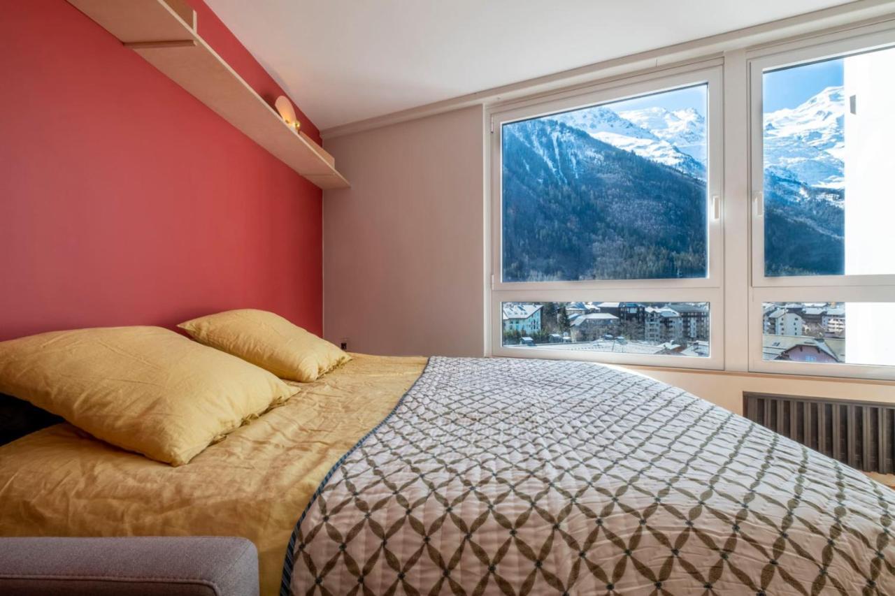 Modern Studio With Mont Blanc View And Pool Chamonix Mont Blanc Exterior foto